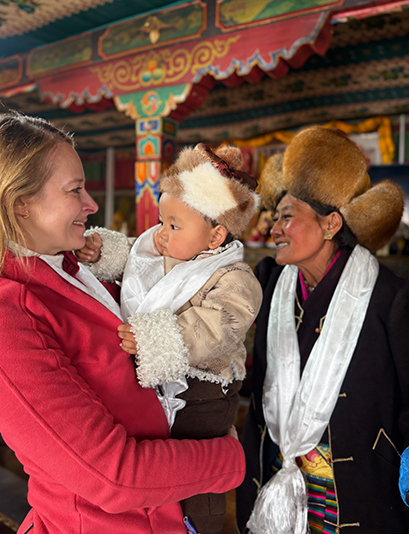 Tibetan local life and family traditions