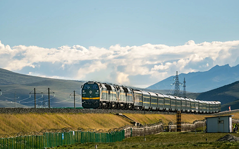 5 Days Tour from Xining to Tibet by Train