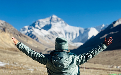 9 Days Mt. Everest Adventure from Xining to Tibet by Train