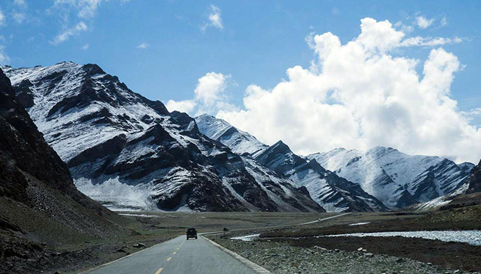 Travel from Nepal to Tibet