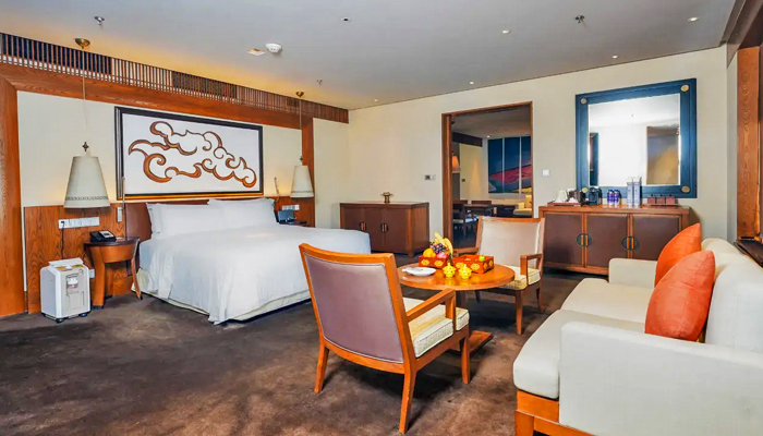 Comfortable room at The St. Regis Lhasa Resort