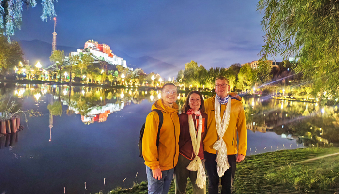 Night view of Potala Palace in Lhasa