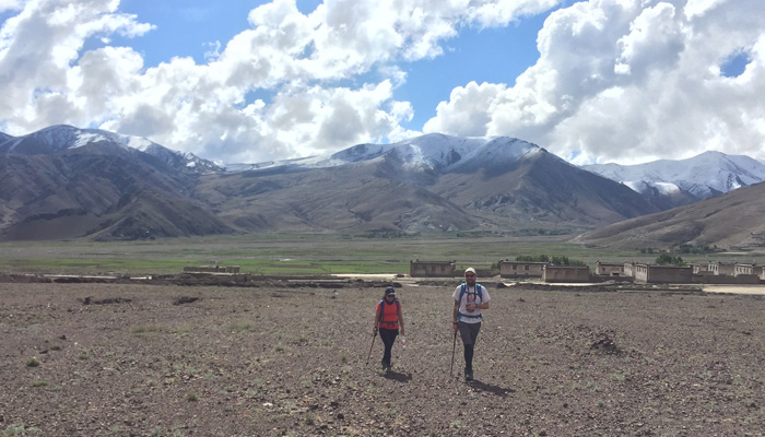 Shualu Monastery to Nartang Monastery trek