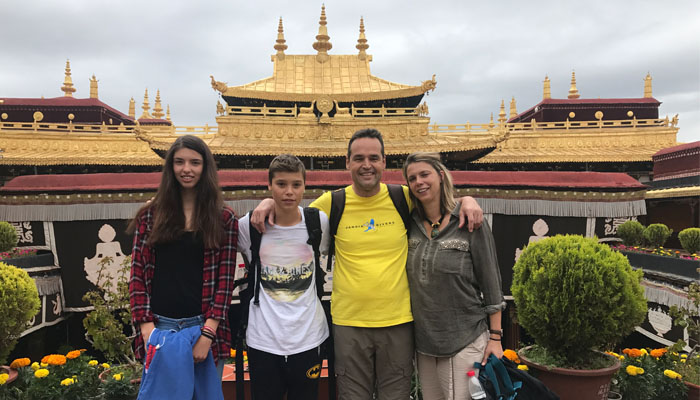 Visit Jokhang Temple in Summer