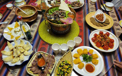 Ten Best Tibetan Dishes to Try During Your Tibet Tour