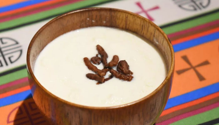 Yak Yogurt with Ginseng Fruit