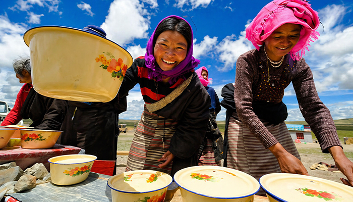 Tibetan yogurt at Shoton Festival