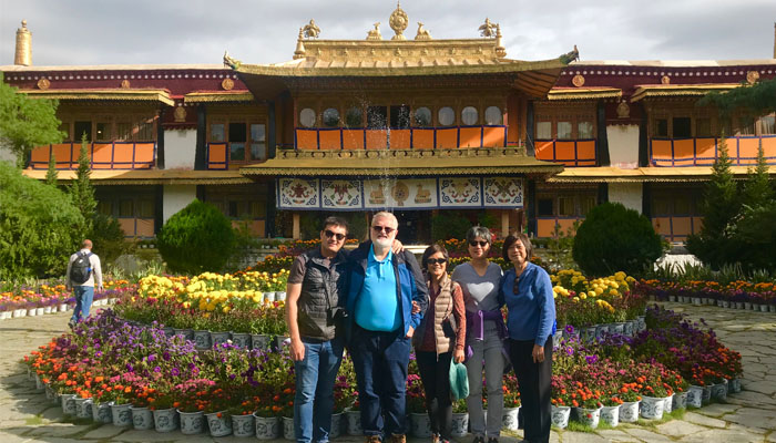 You can choose our Tibet small group tour