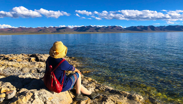 Meditate at Namtso Lake side