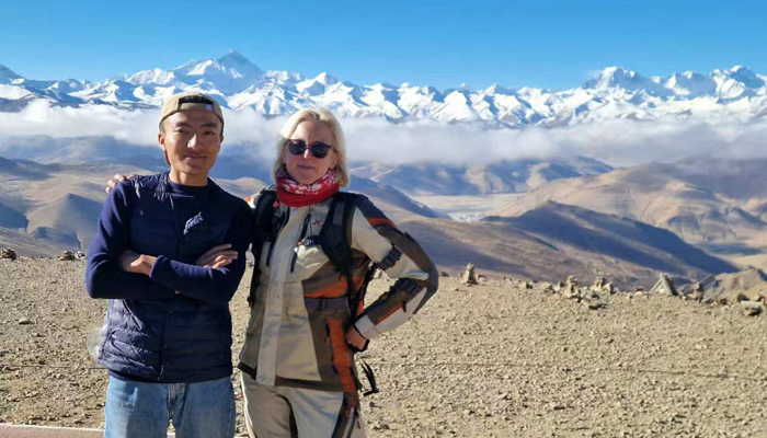 Himalayan scenery at Gawula Pass