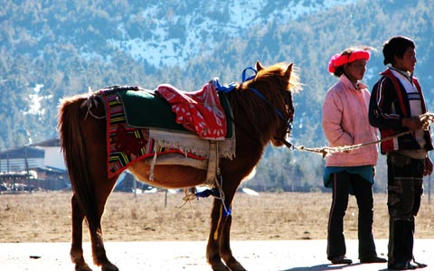 5 Days Feel Lhasa plus Horse Trekking in Dechen Valley