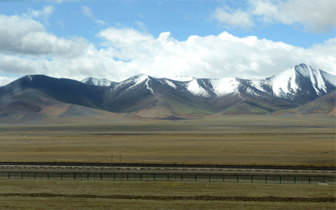 9 Days Mt. Everest Adventure from Xian to Tibet by Train