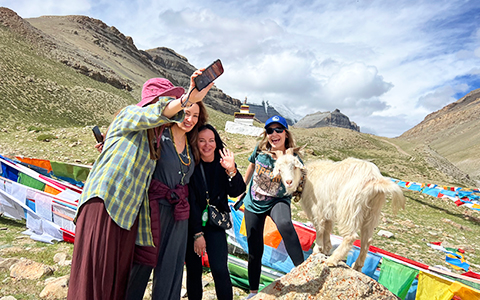 Private Journeys in Tibet