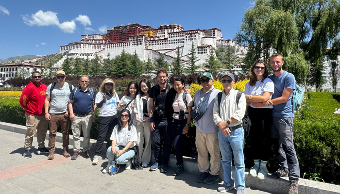 visit Potala Palace