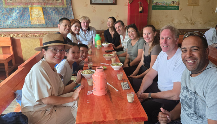 Enjoy Tibetan food