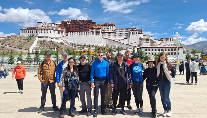 Join our Tibet tour and visit Potala Palace