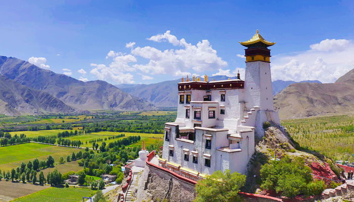 Yumbulagang Palace in Tsedang