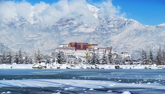 Winter in Tibet