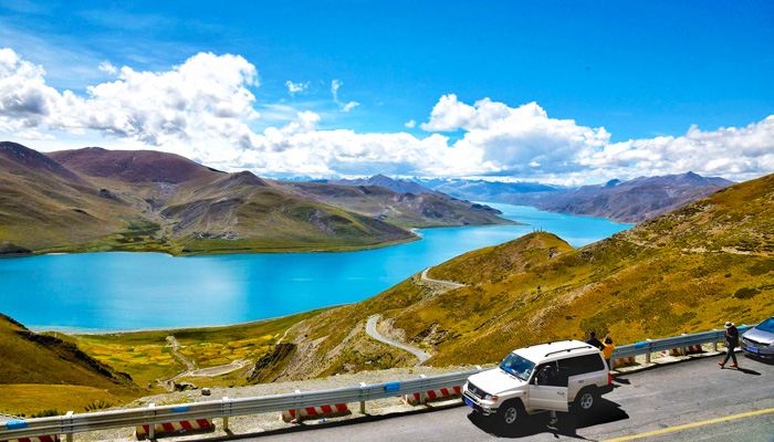 Yamdrok Lake
